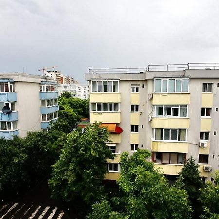 Apartments In The Aviatiei Area On بوخارست المظهر الخارجي الصورة